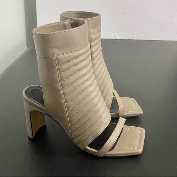 Marcella NYC Tula Heeled Sandals Size 7 Taupe Like New - Picture 8 of 16